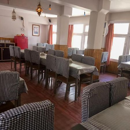 Hotel Gyespa Kyelang Buitenkant foto