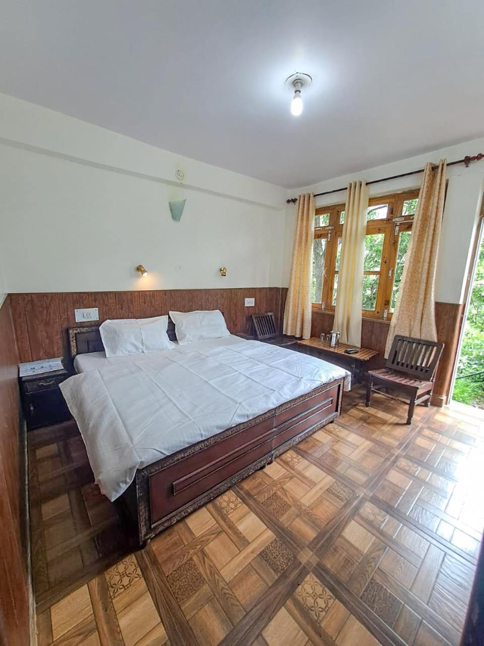 Hotel Gyespa Kyelang Buitenkant foto